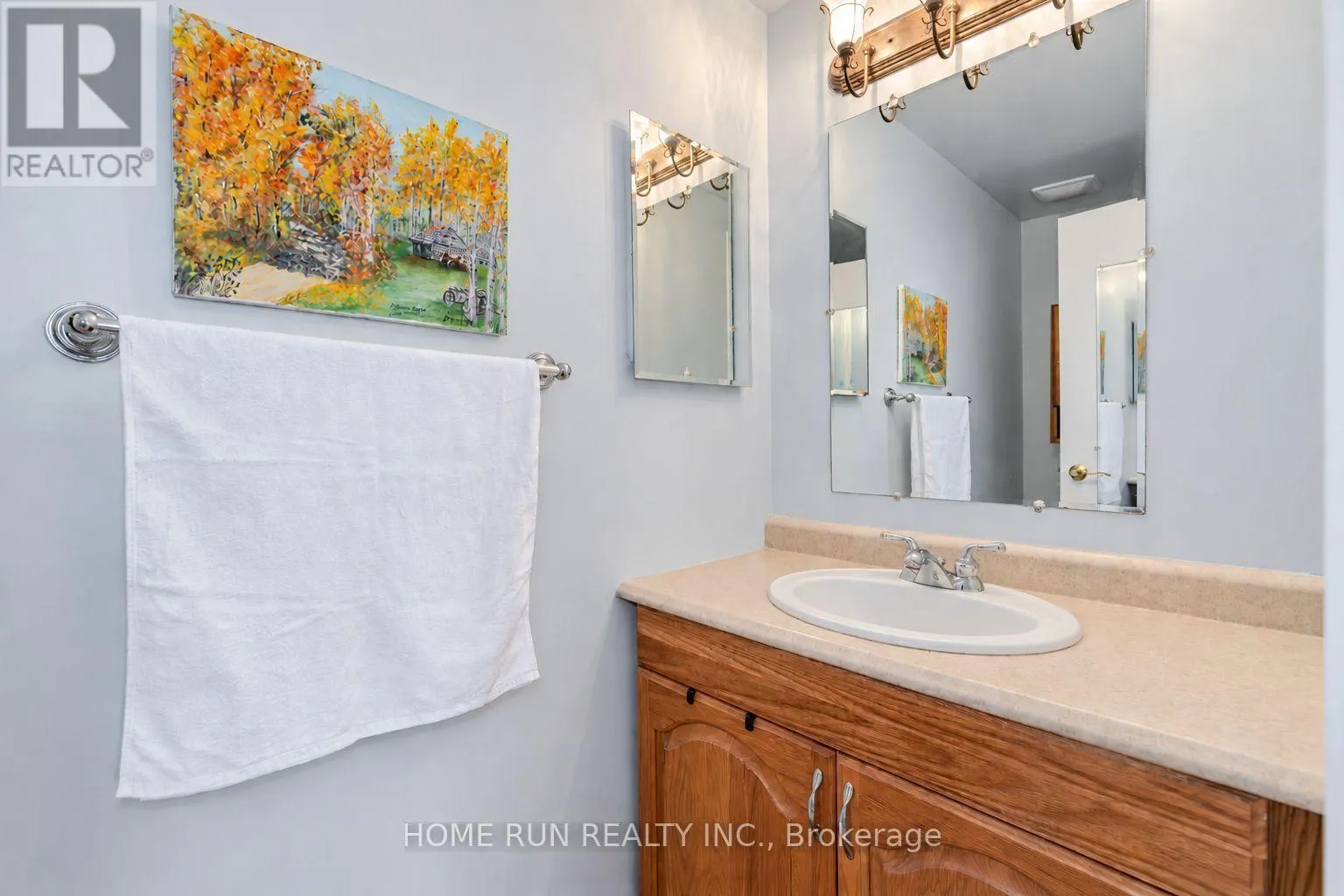 57 FAIR OAKS CRESCENT