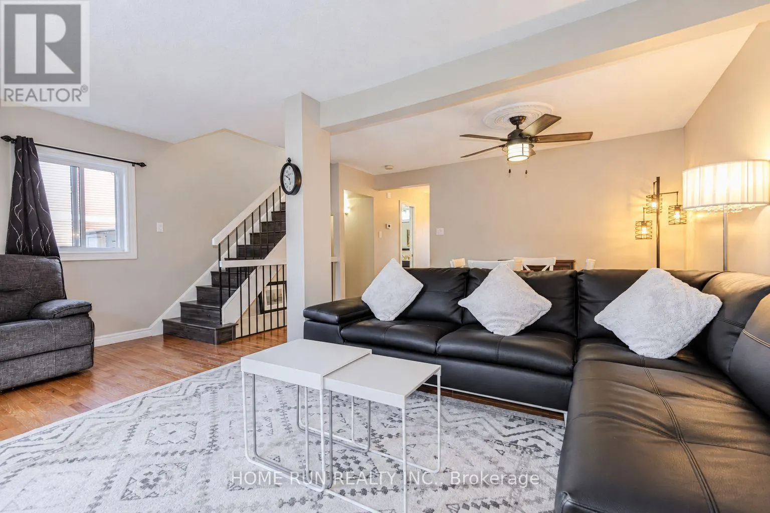 57 FAIR OAKS CRESCENT