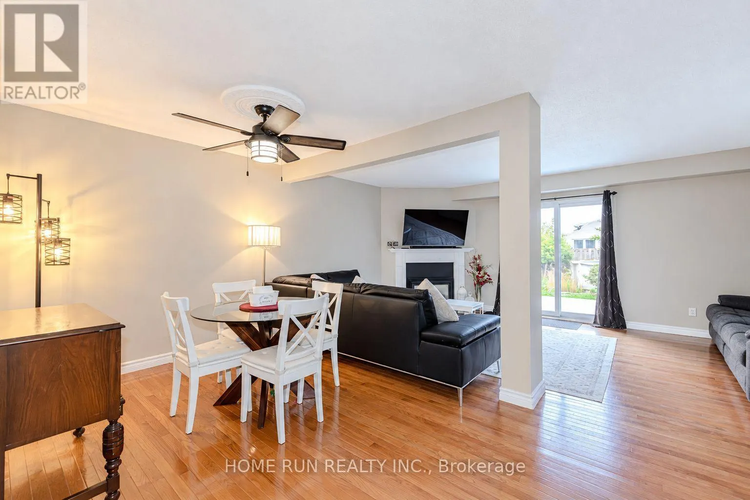 57 FAIR OAKS CRESCENT