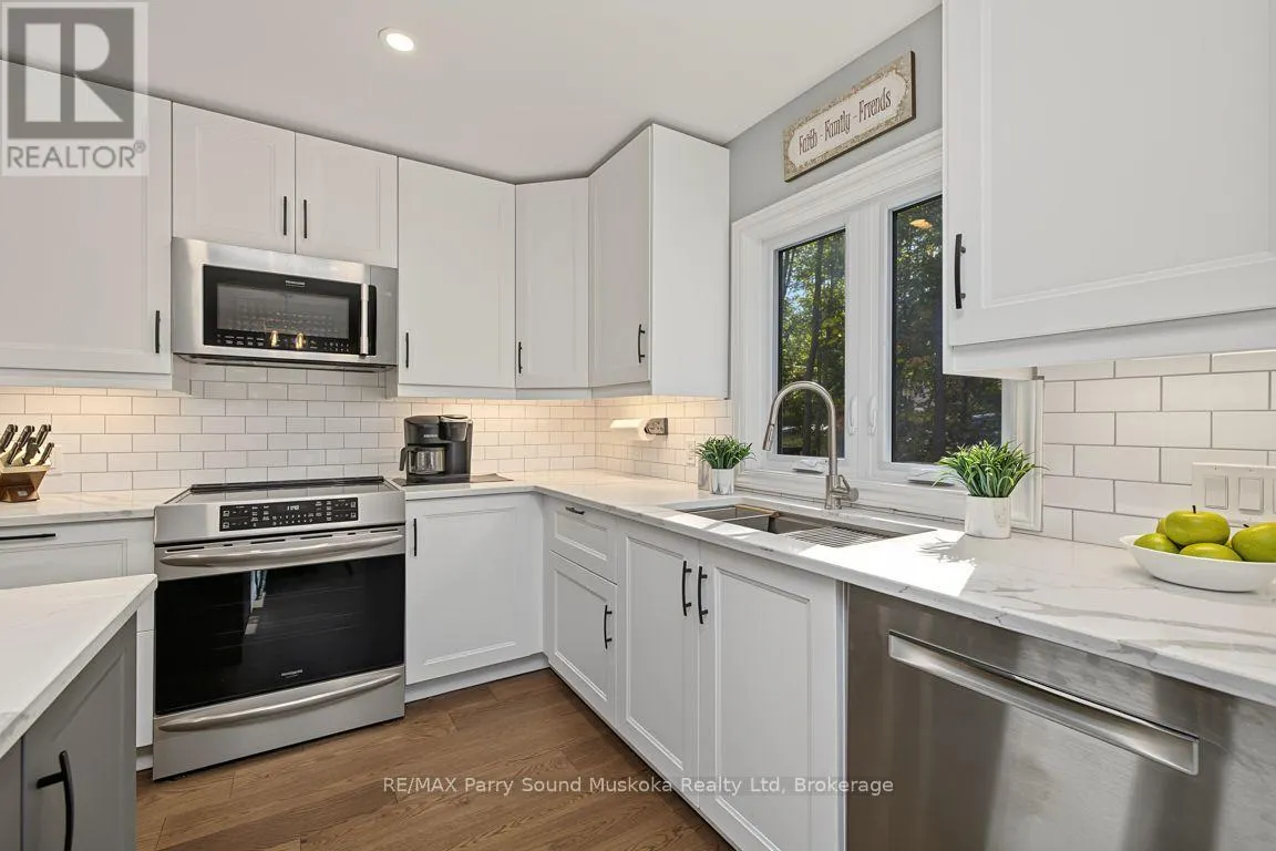 91 BAYVIEW DRIVE