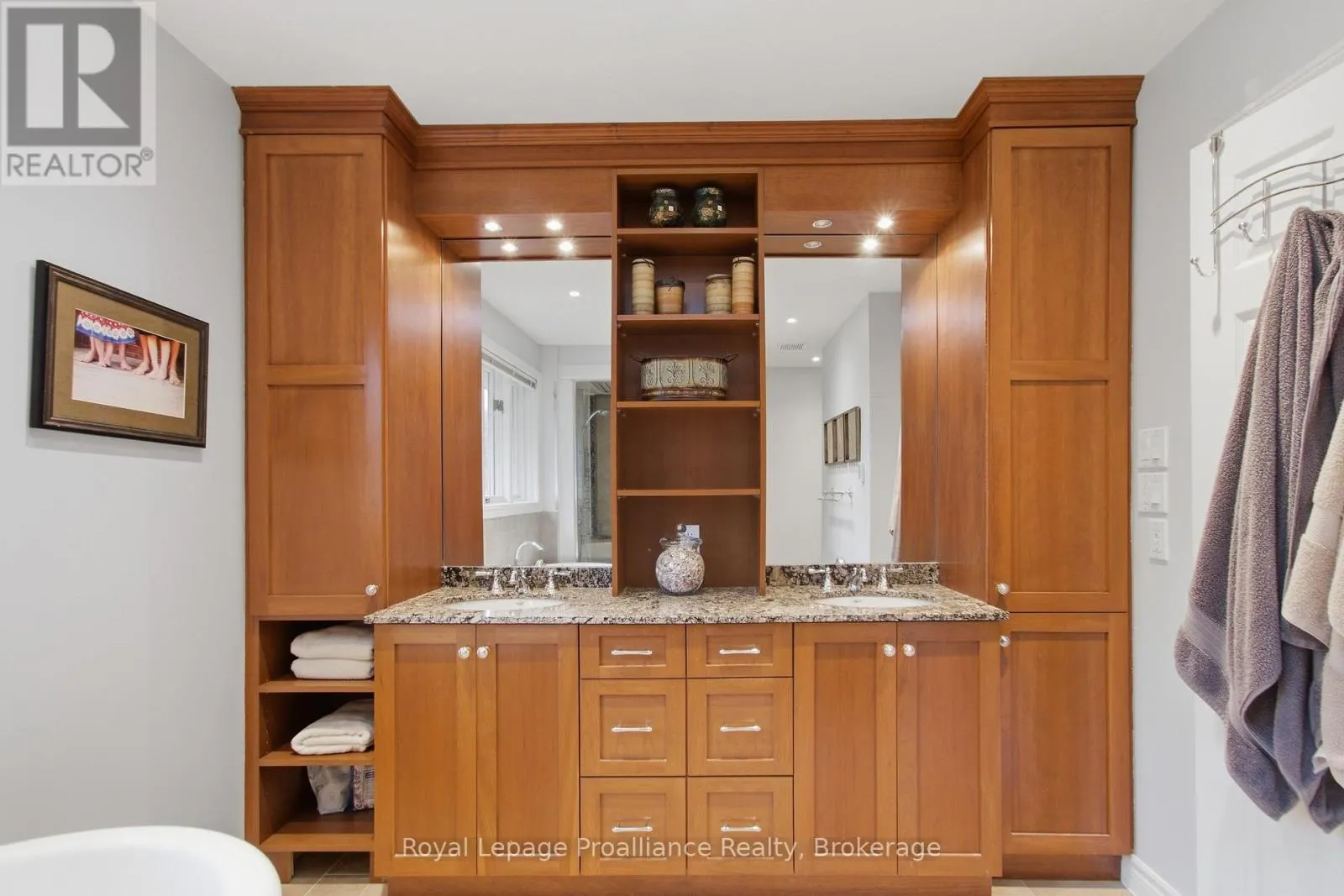 27 HASTINGS PARK DRIVE