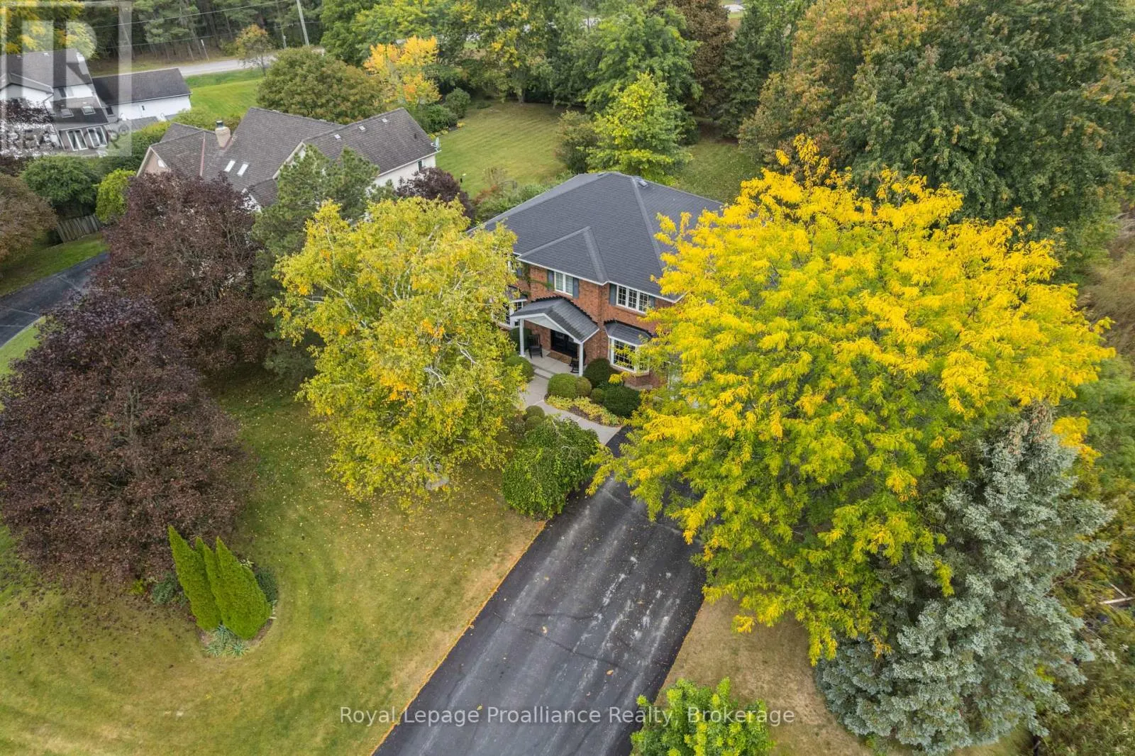 27 HASTINGS PARK DRIVE
