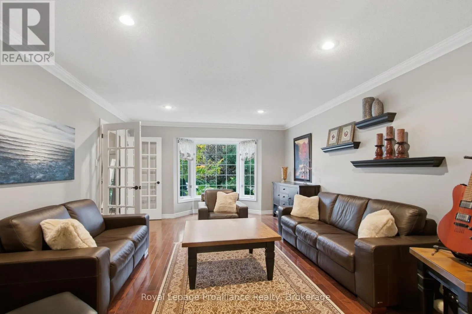 27 HASTINGS PARK DRIVE