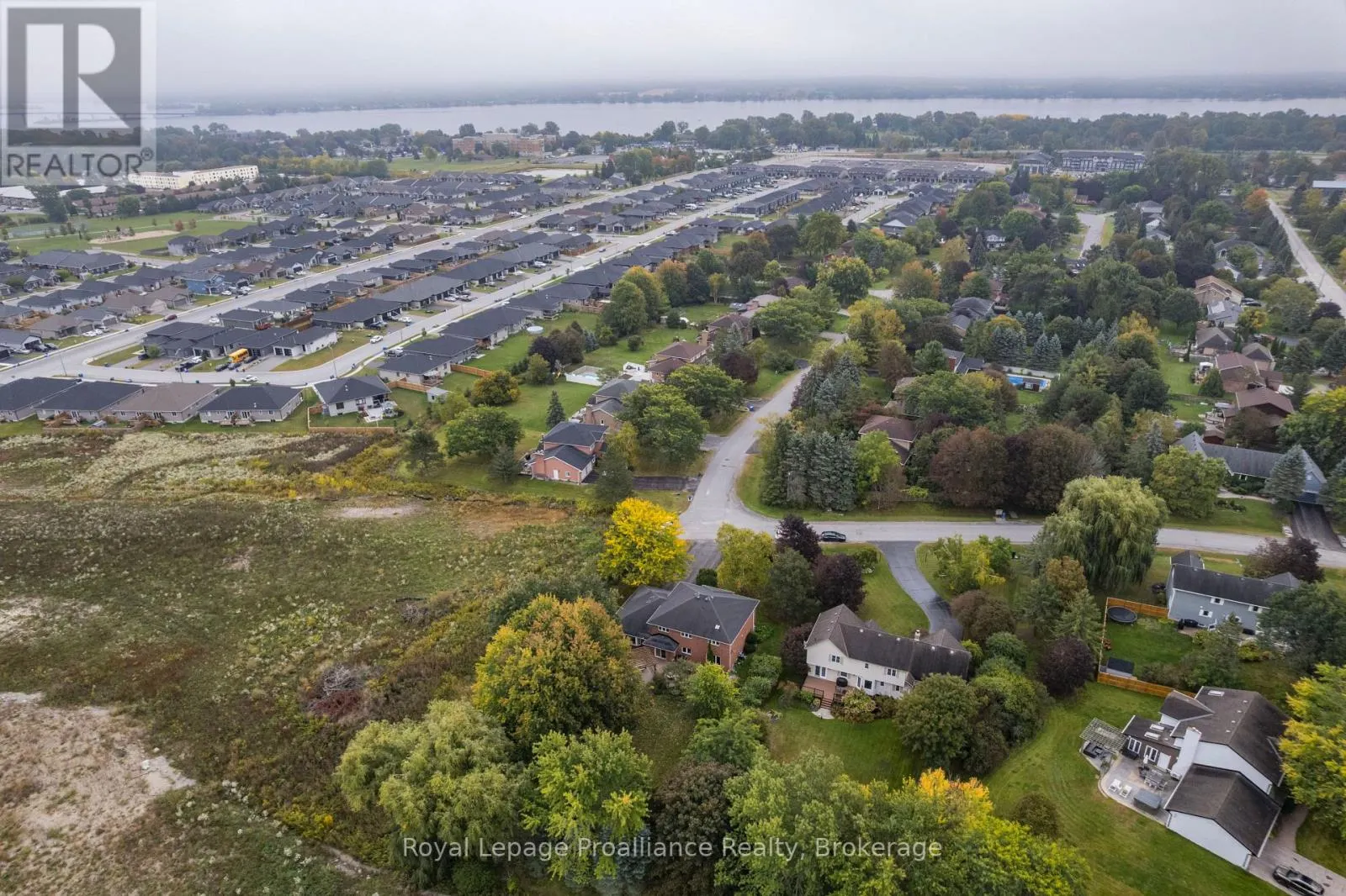 27 HASTINGS PARK DRIVE