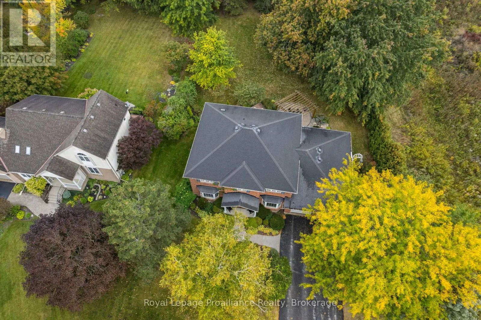 27 HASTINGS PARK DRIVE