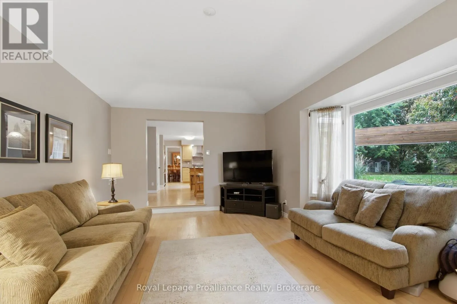 27 HASTINGS PARK DRIVE