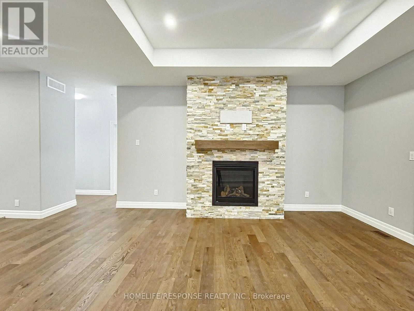 19 TRACY DRIVE