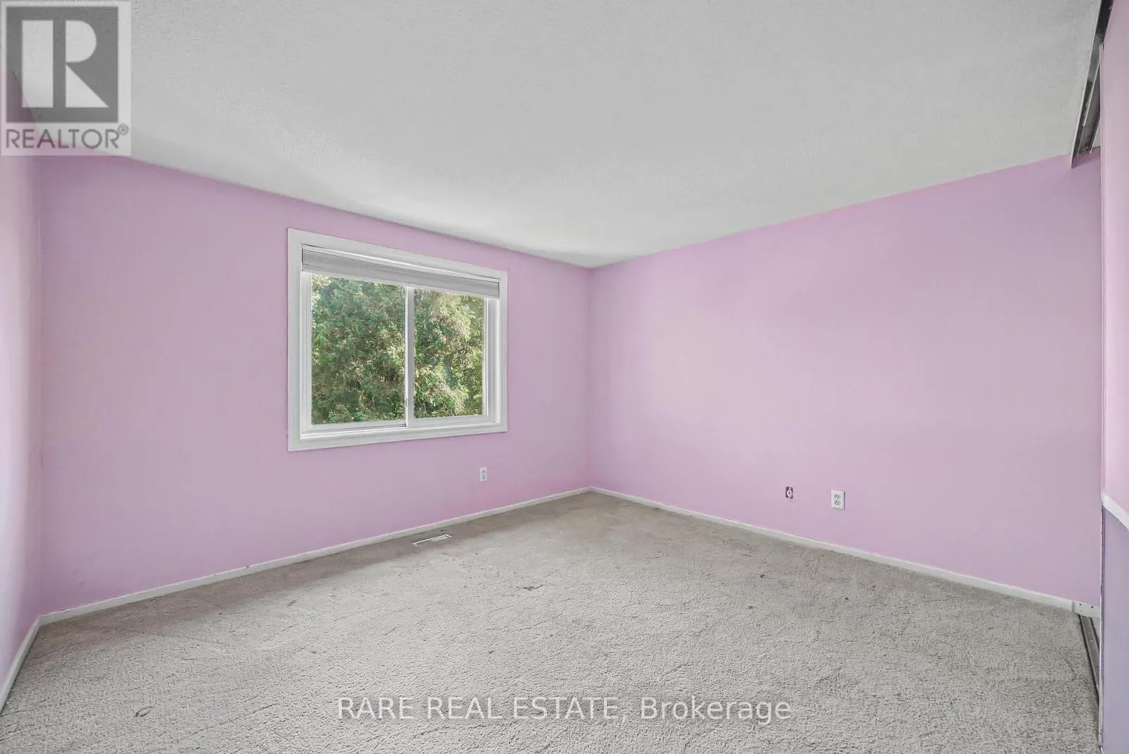17 GLACEPORT AVENUE