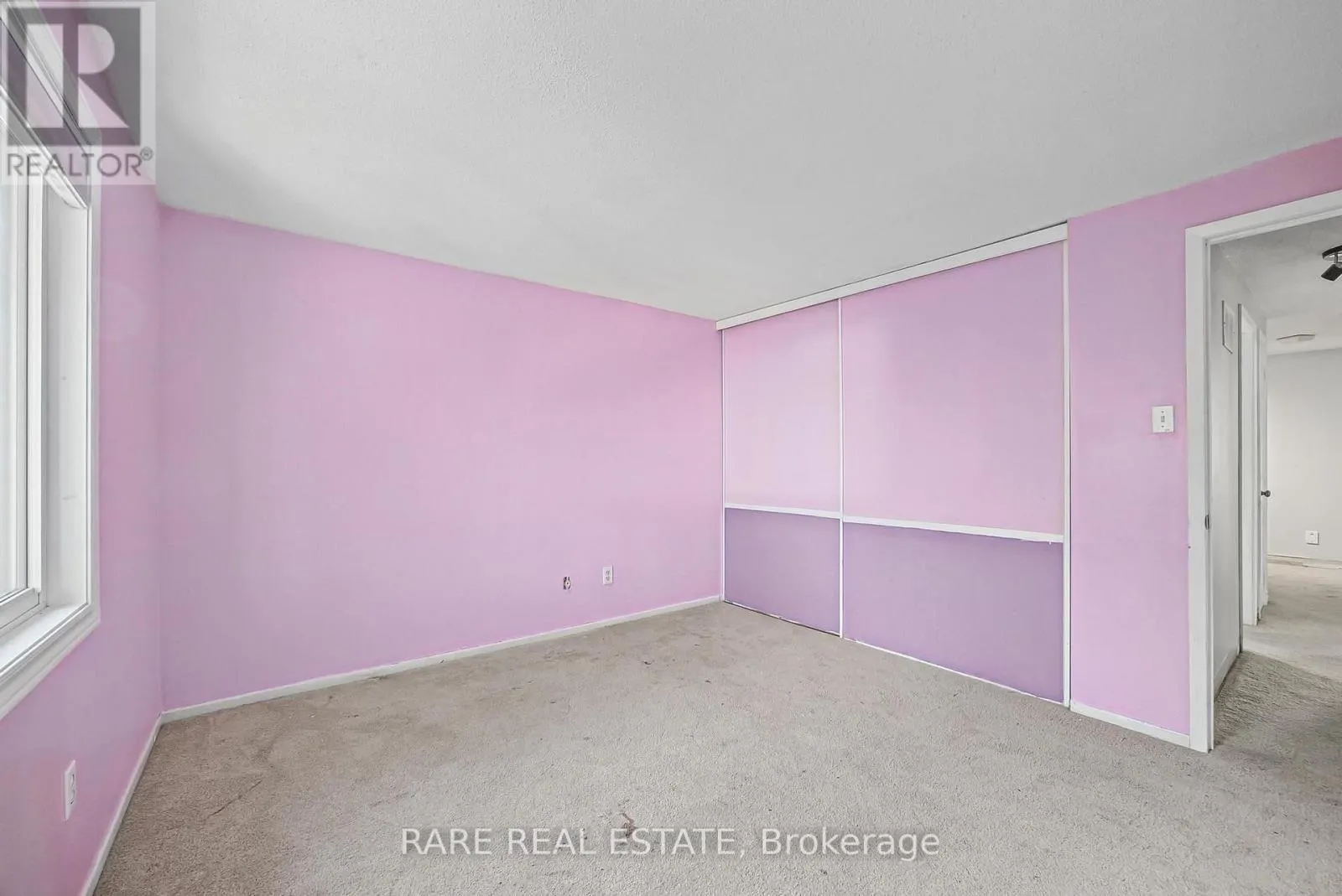 17 GLACEPORT AVENUE