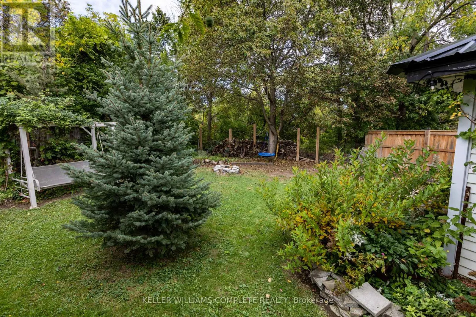 9 GLEN AVENUE