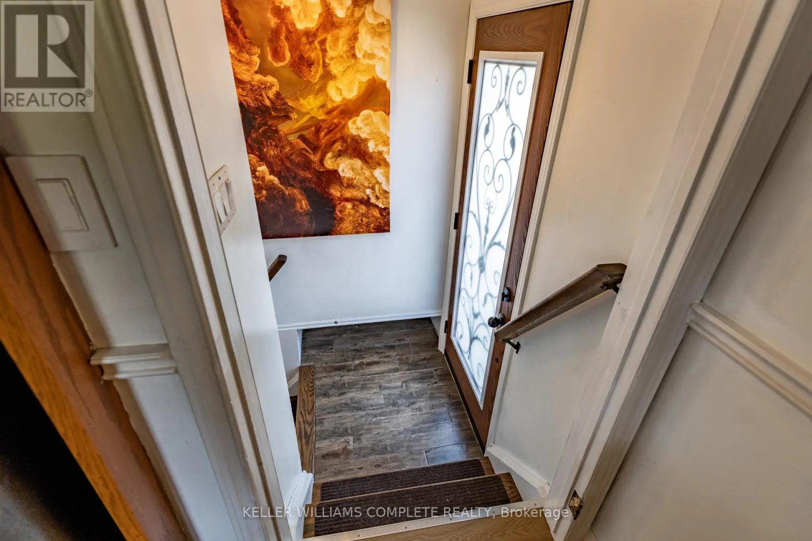 9 GLEN AVENUE