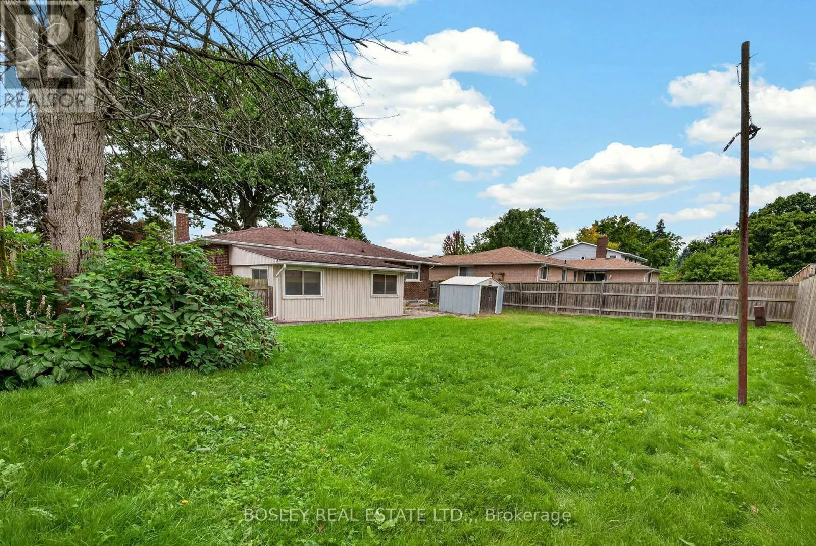 4452 DORCHESTER ROAD