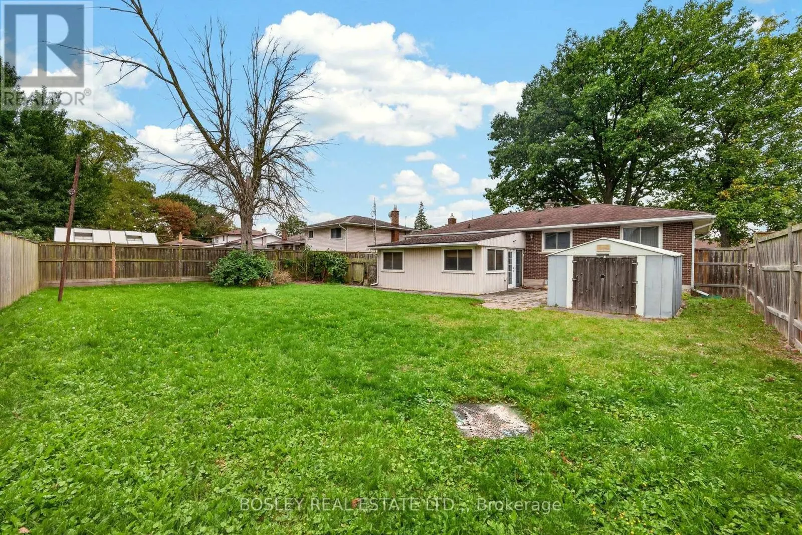 4452 DORCHESTER ROAD