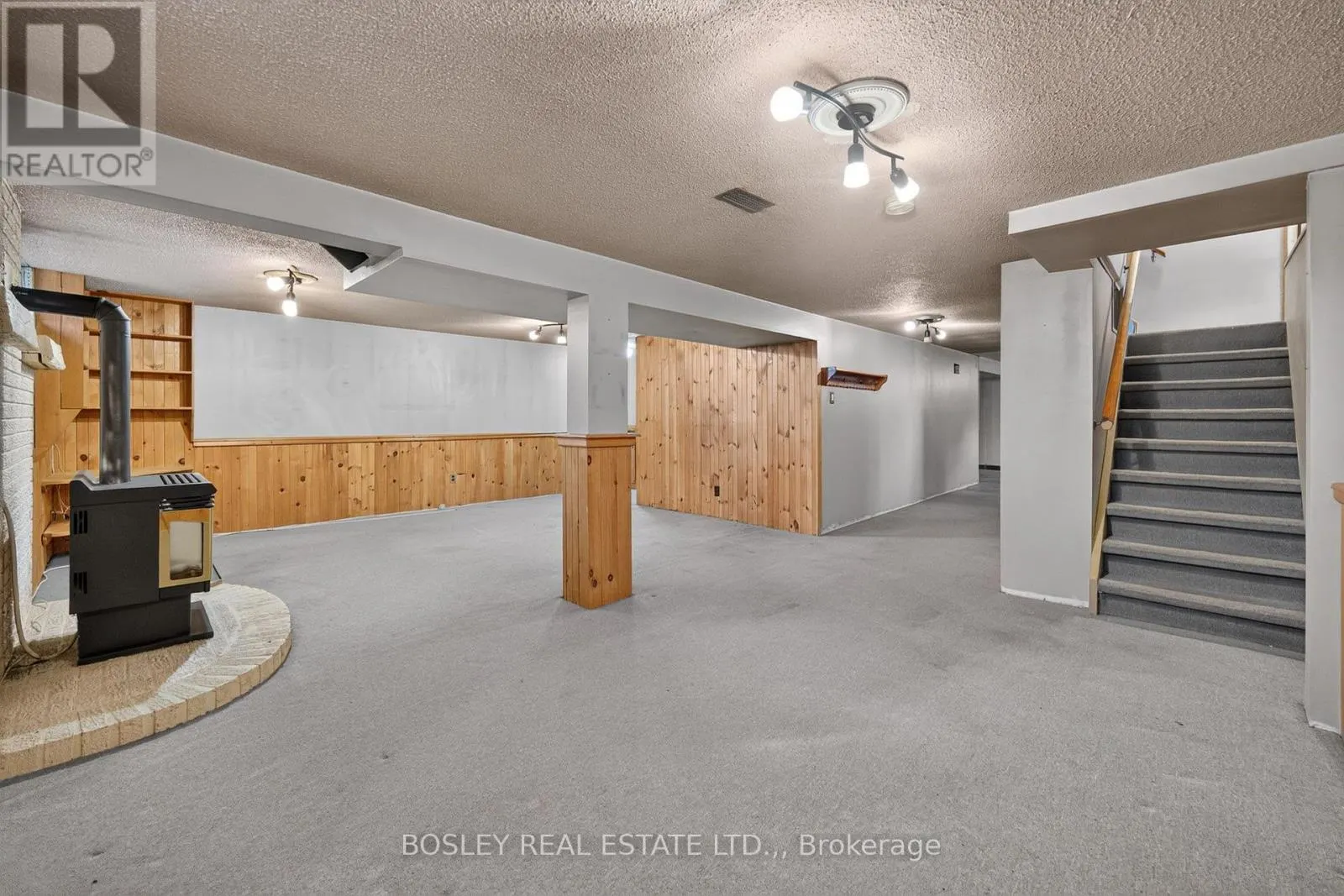 4452 DORCHESTER ROAD