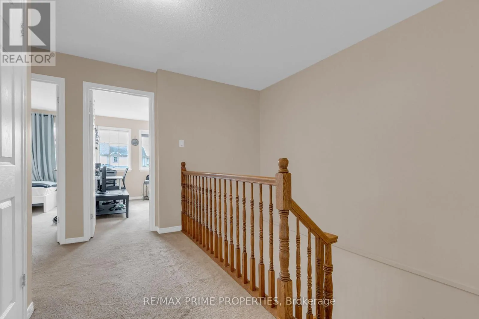 33 INVERKIP AVENUE