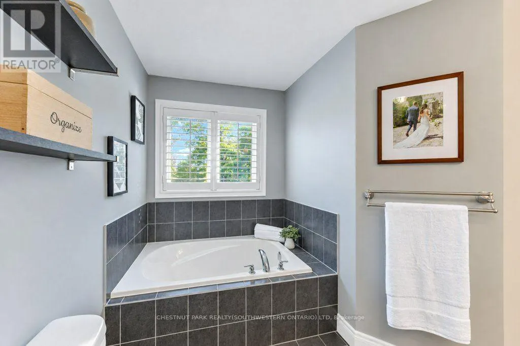 31 ELMBANK TRAIL