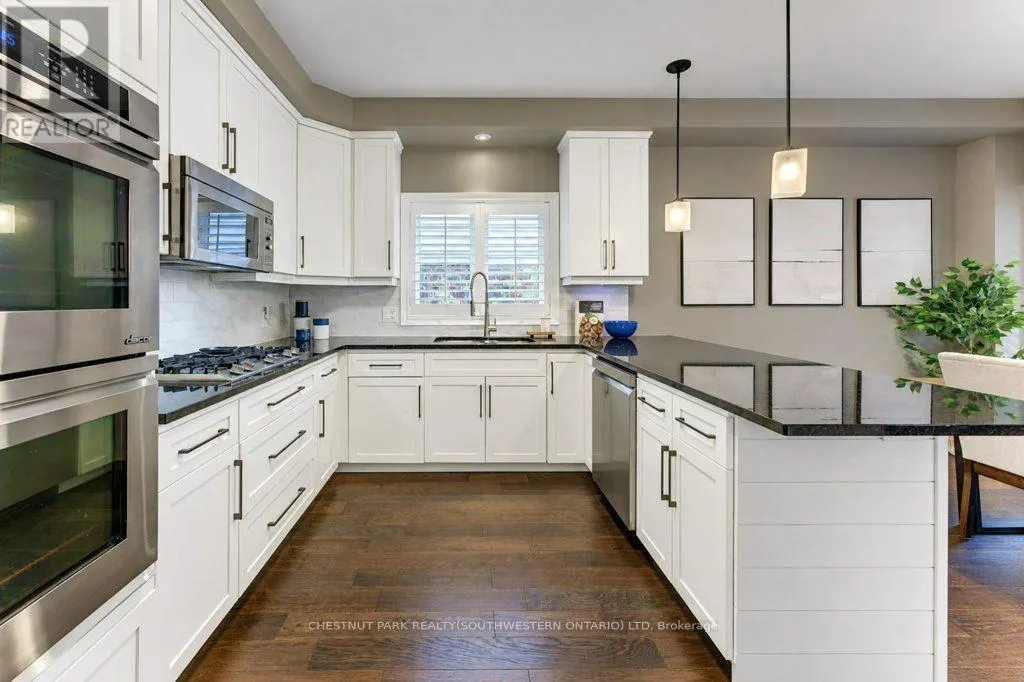 31 ELMBANK TRAIL