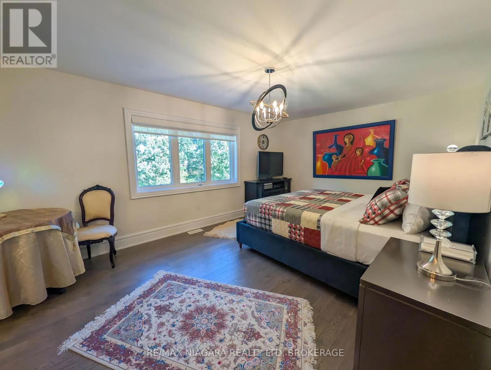 7868 ODELL CRESCENT