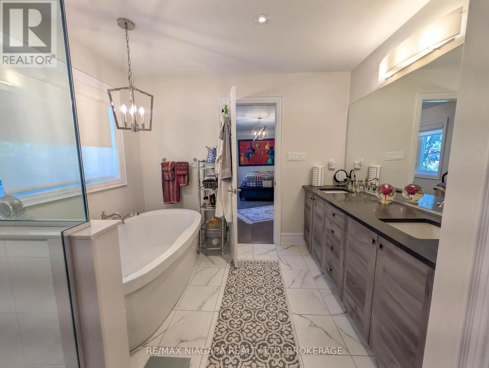 7868 ODELL CRESCENT