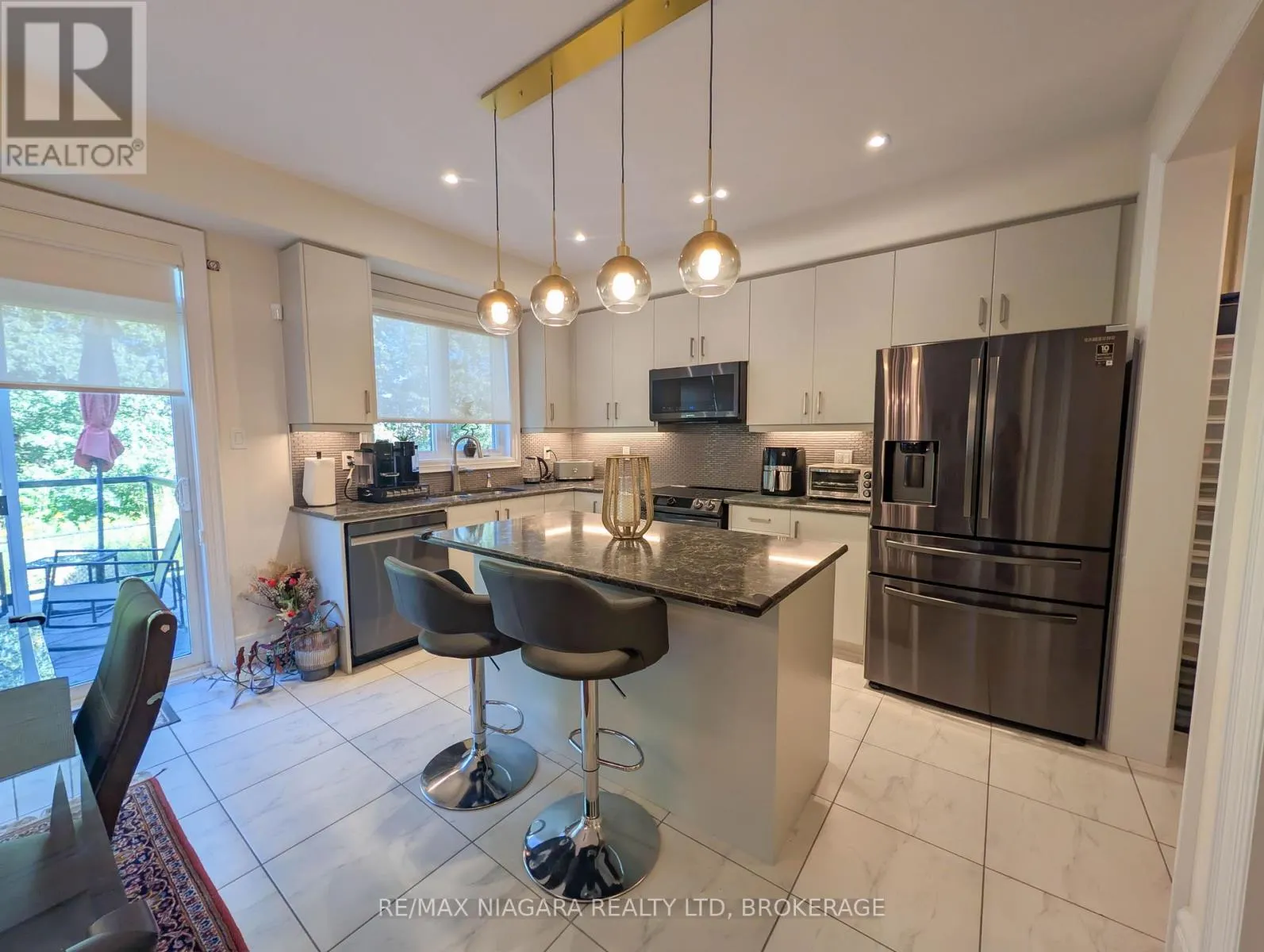 7868 ODELL CRESCENT