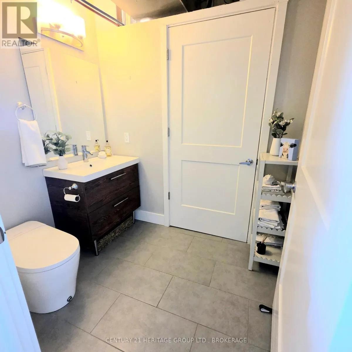 409 - 130 WATER STREET #409