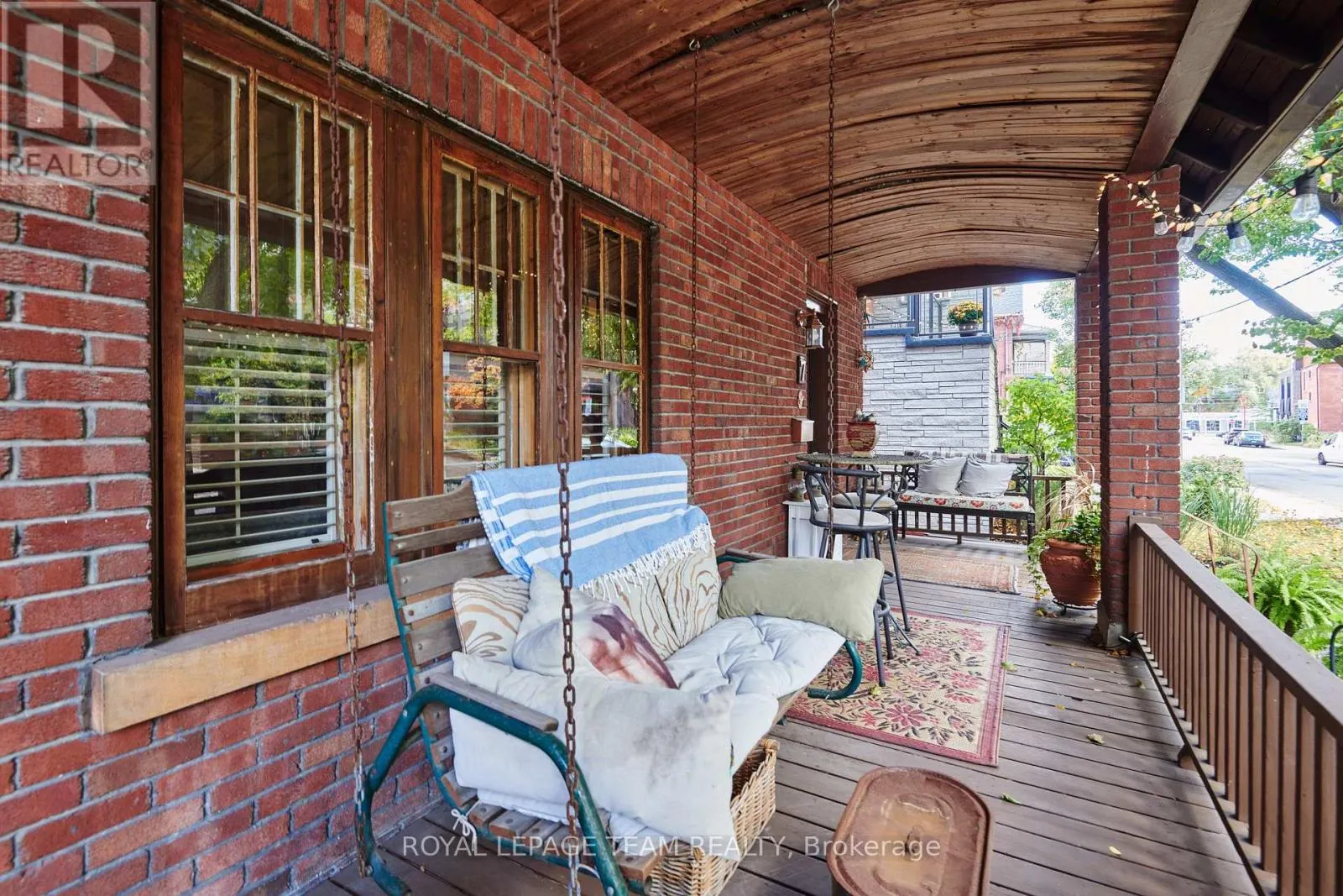 7 THORNTON AVENUE