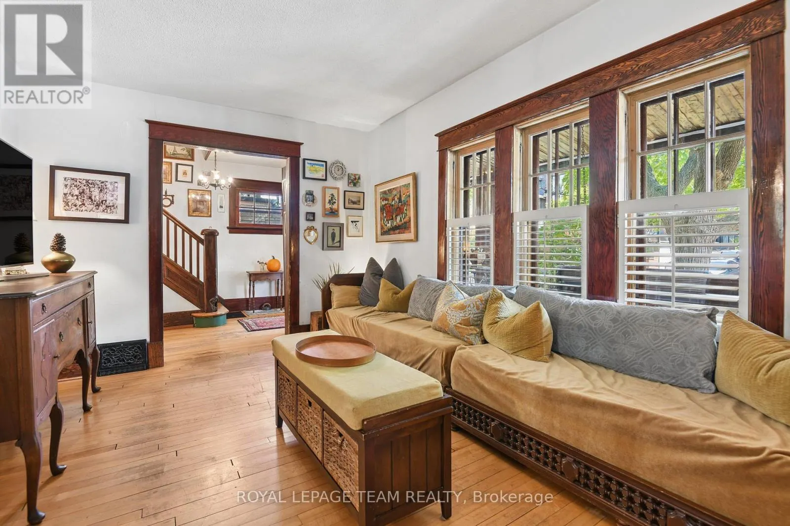7 THORNTON AVENUE