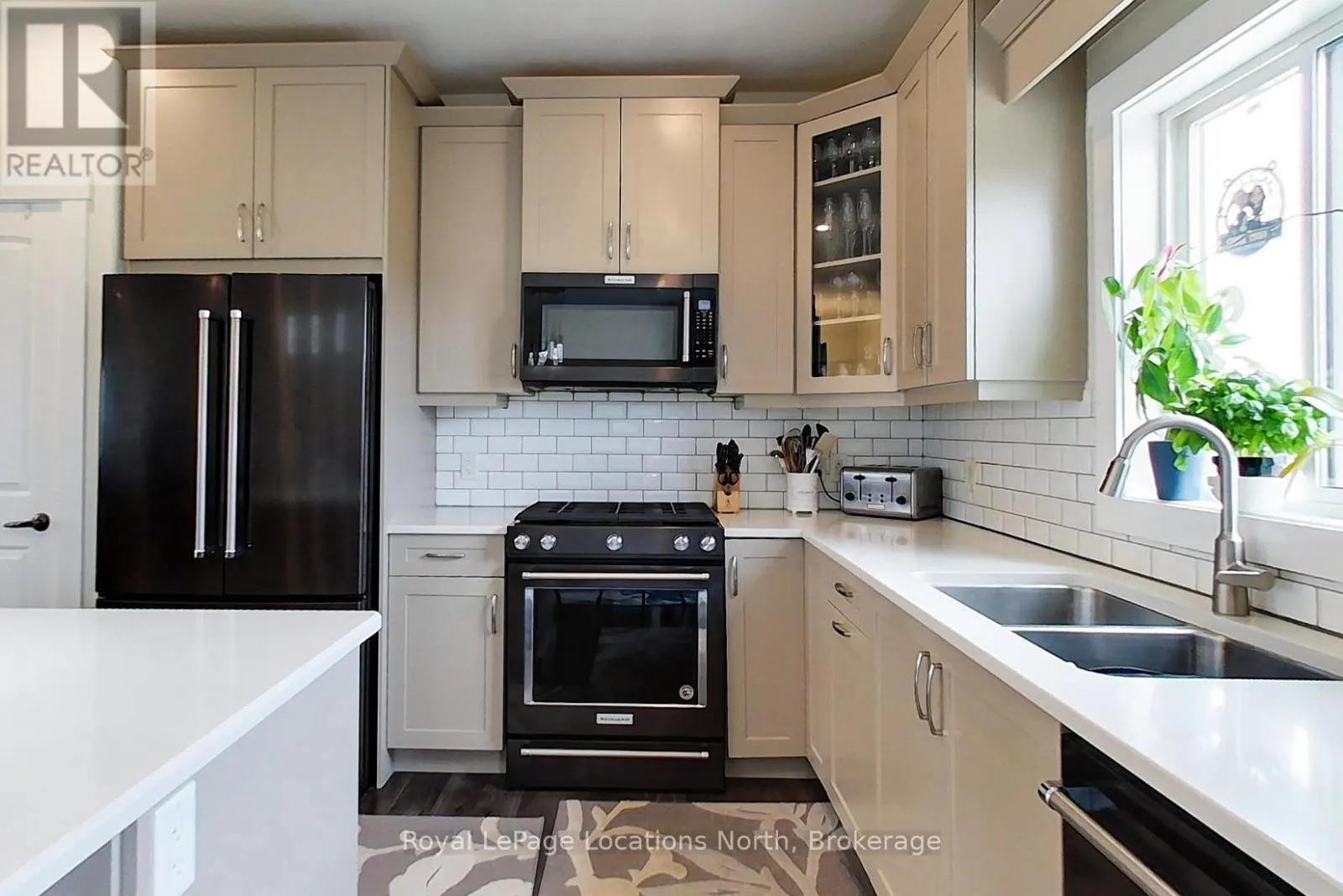 204 MACTAY DRIVE