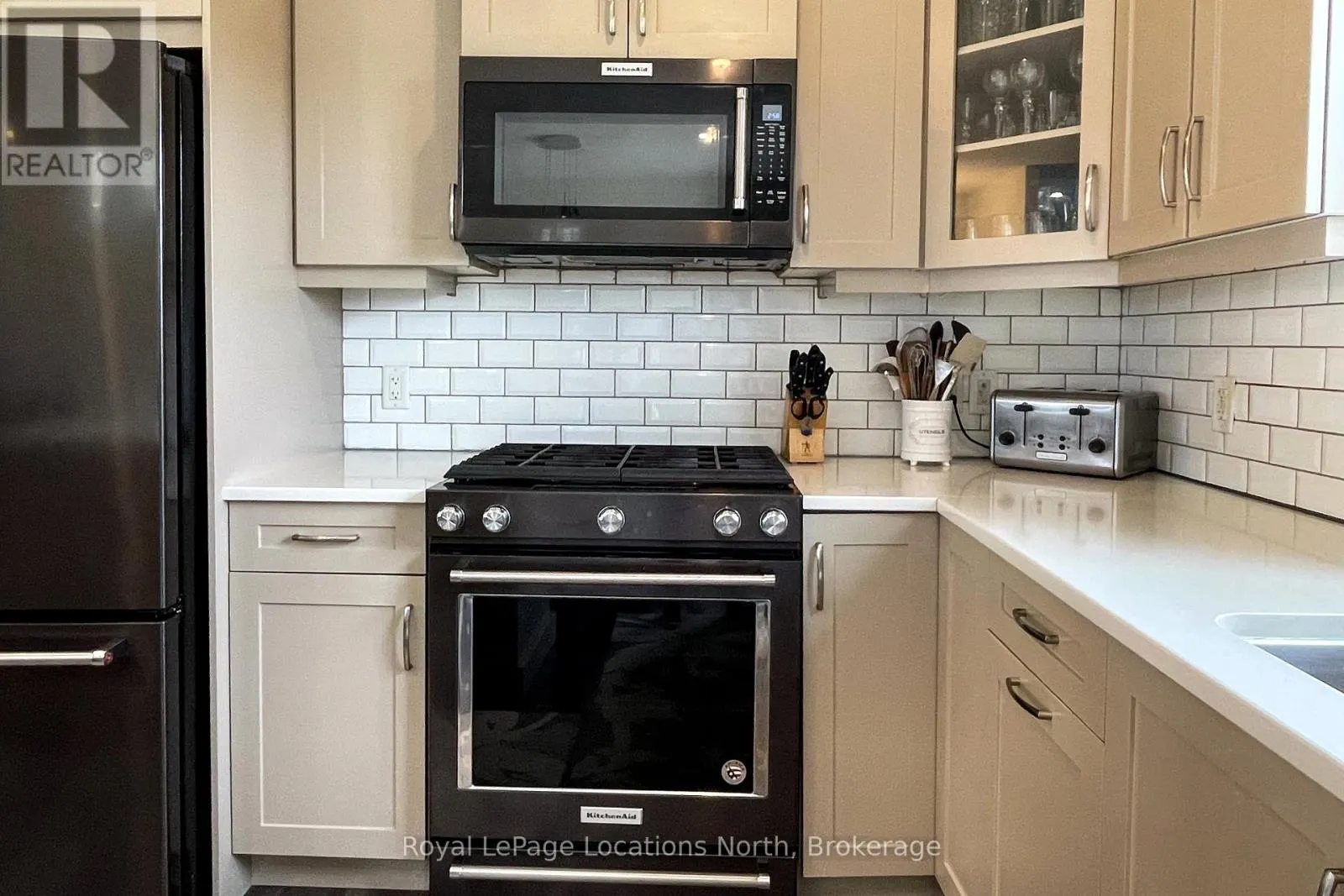 204 MACTAY DRIVE