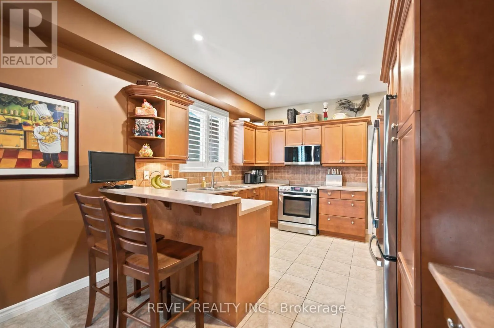 207 VALRIDGE DRIVE