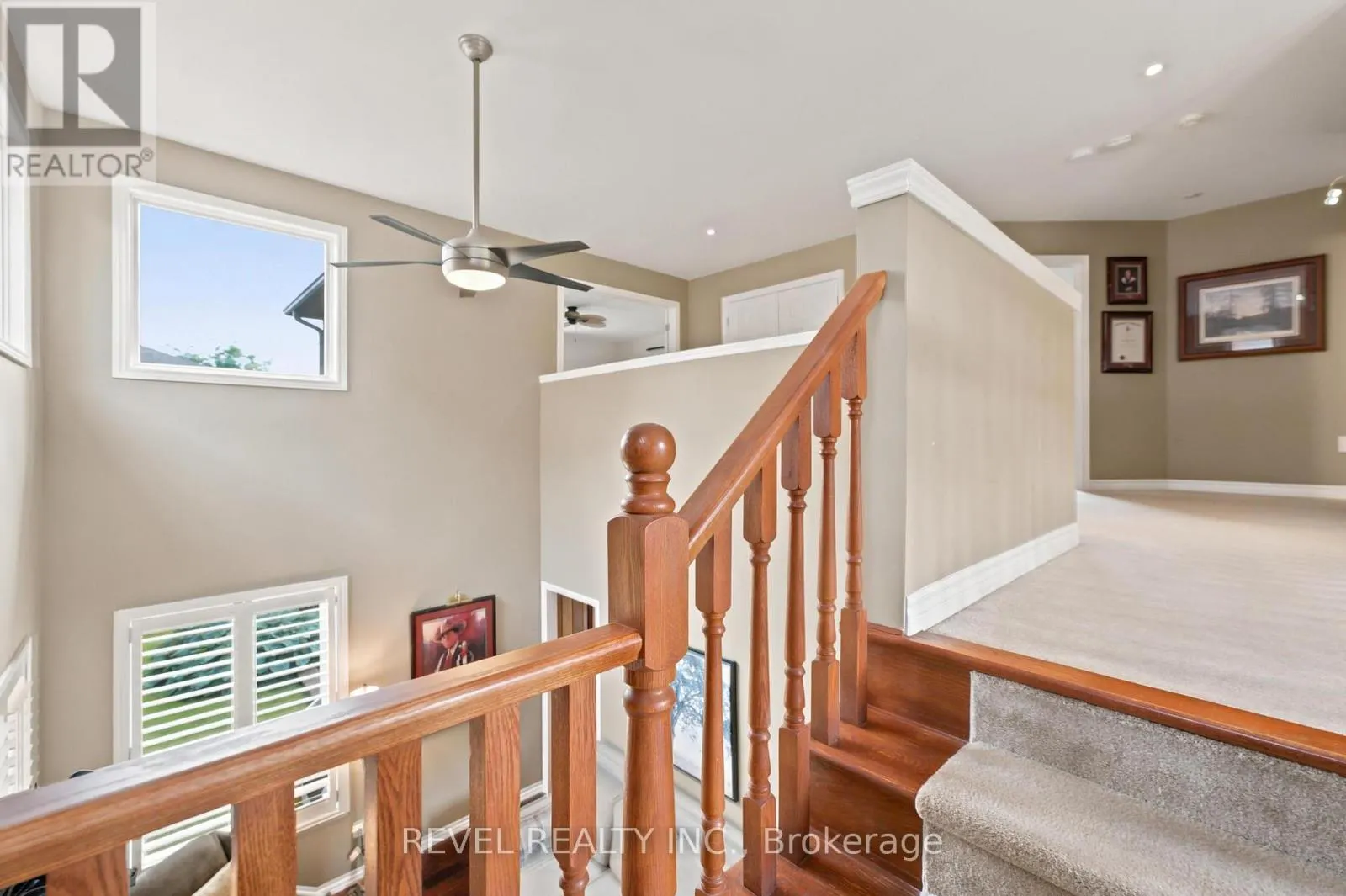 207 VALRIDGE DRIVE