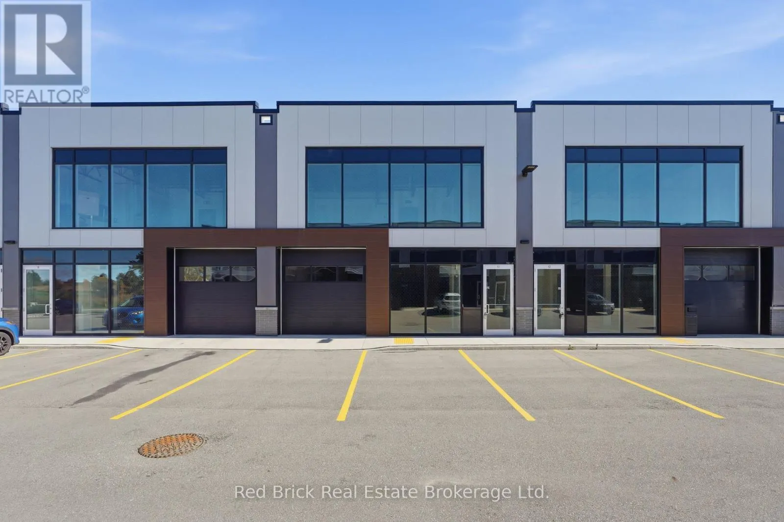12 - 587 HANLON CREEK BOULEVARD #12