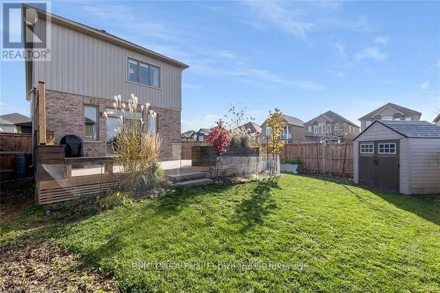 219 SUMMIT RIDGE DRIVE