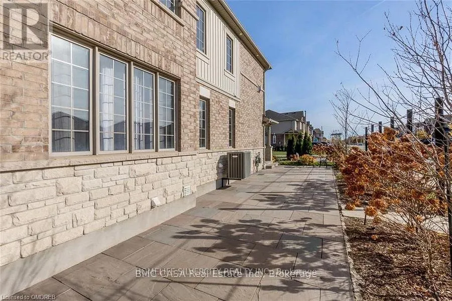 219 SUMMIT RIDGE DRIVE