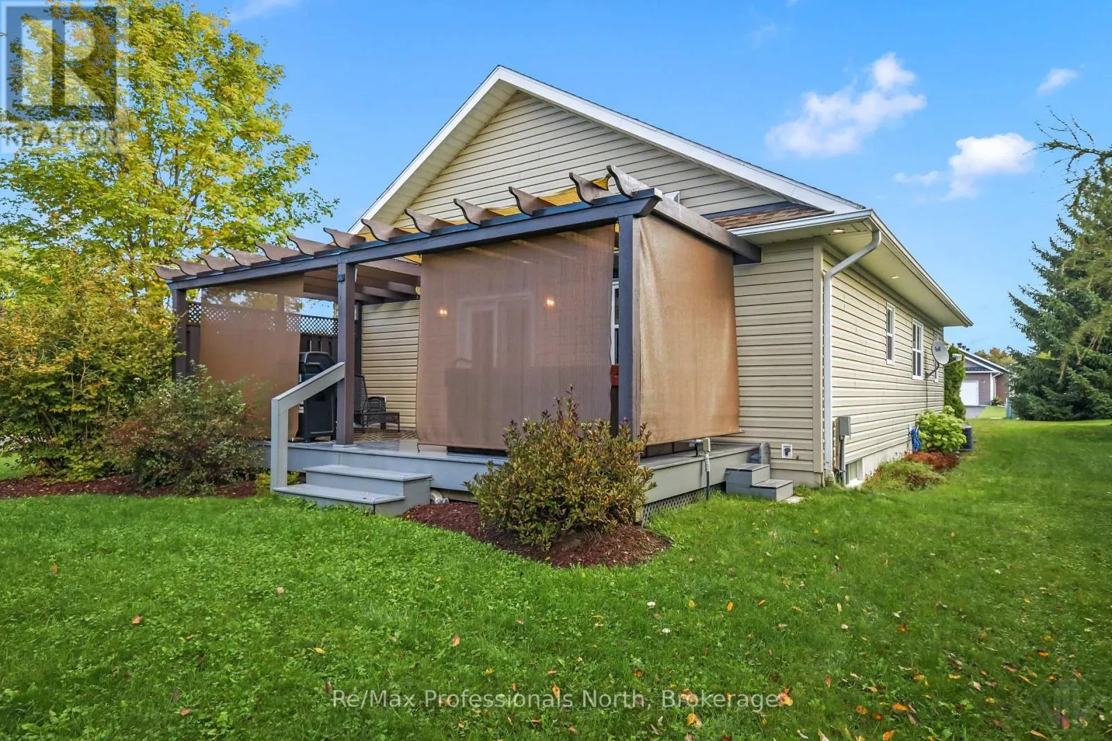 2 INVERARAY COURT