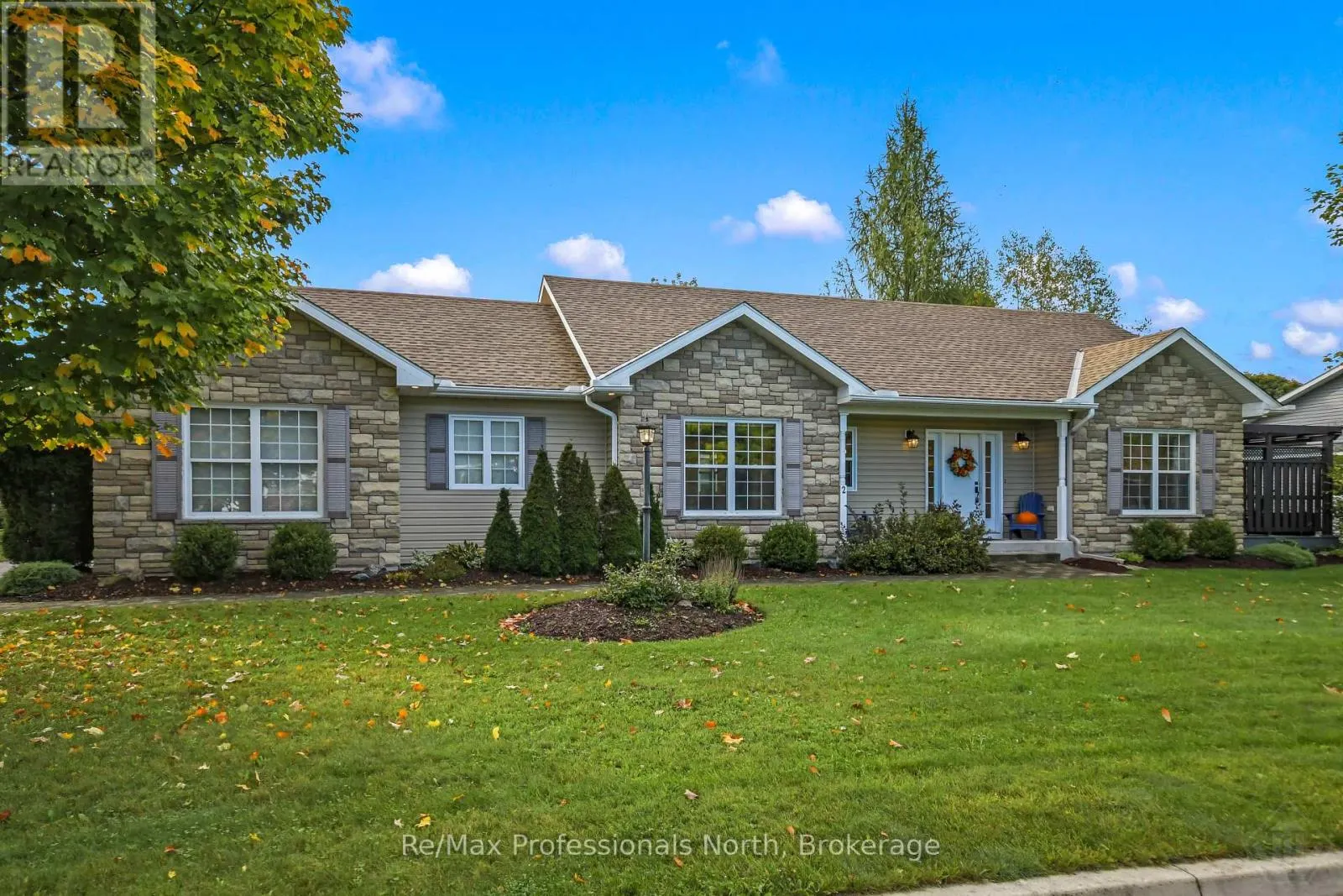 2 INVERARAY COURT