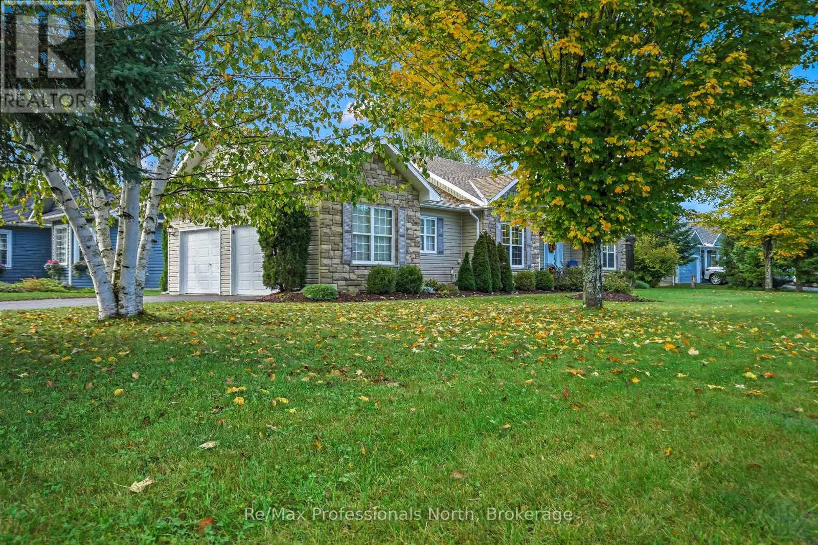 2 INVERARAY COURT