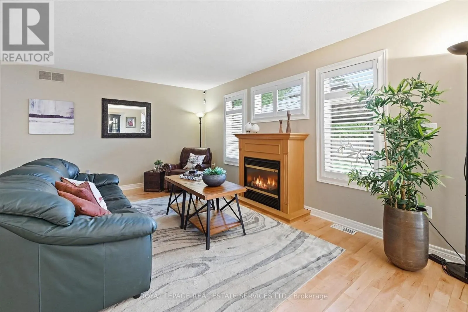 44 THOROLD AVENUE