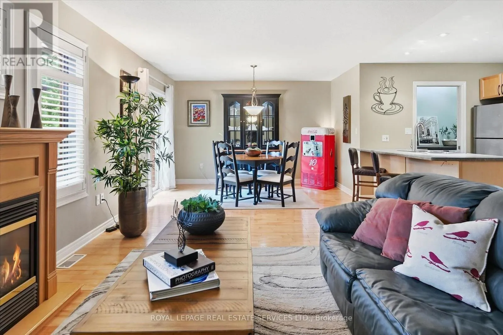44 THOROLD AVENUE