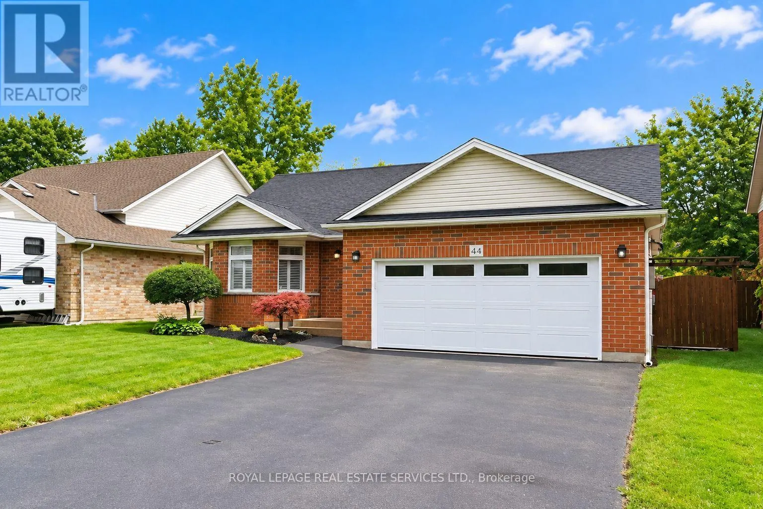 44 THOROLD AVENUE