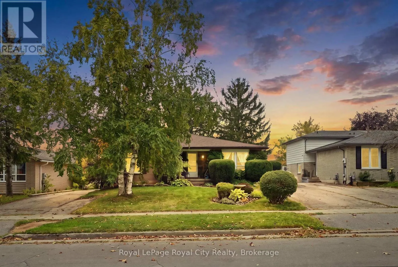 UPPER - 37 MCILWRAITH CRESCENT #UPPER