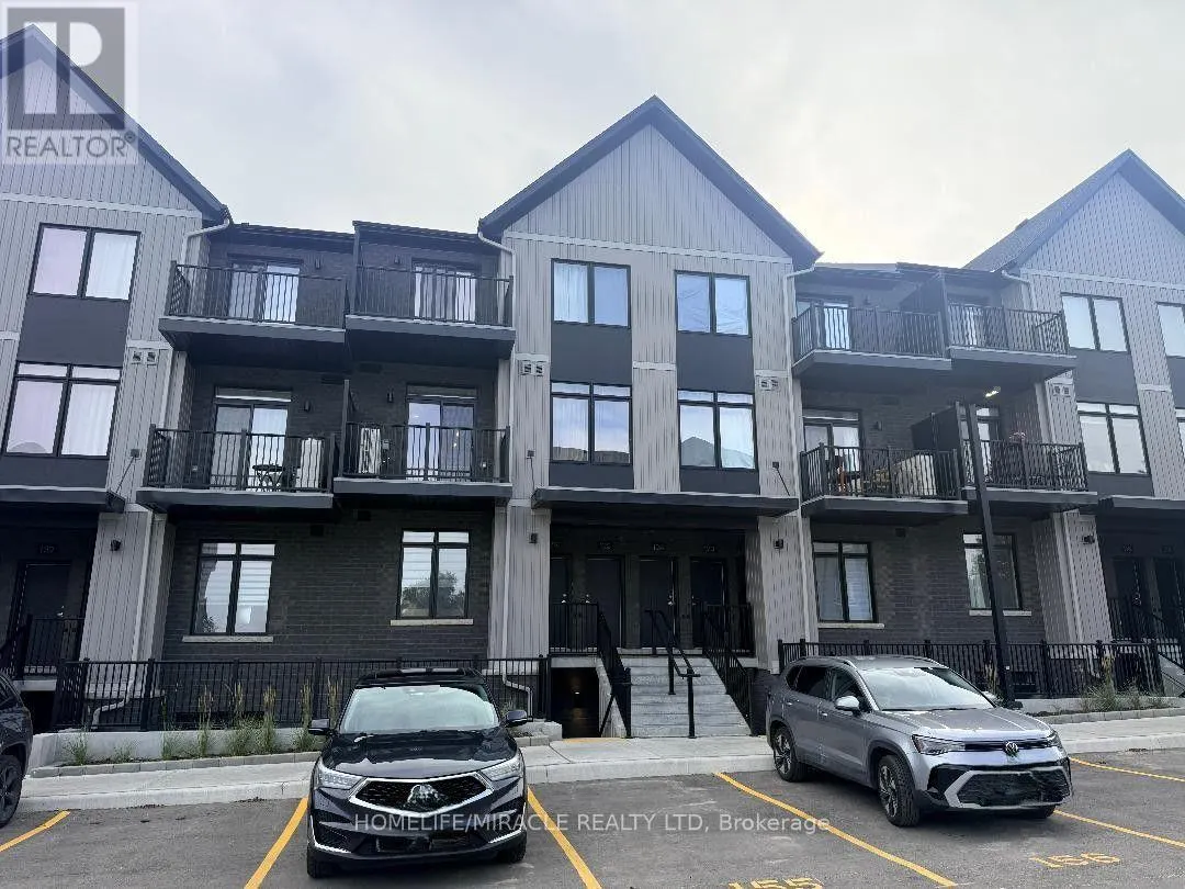 124 - 824 WOOLWICH STREET