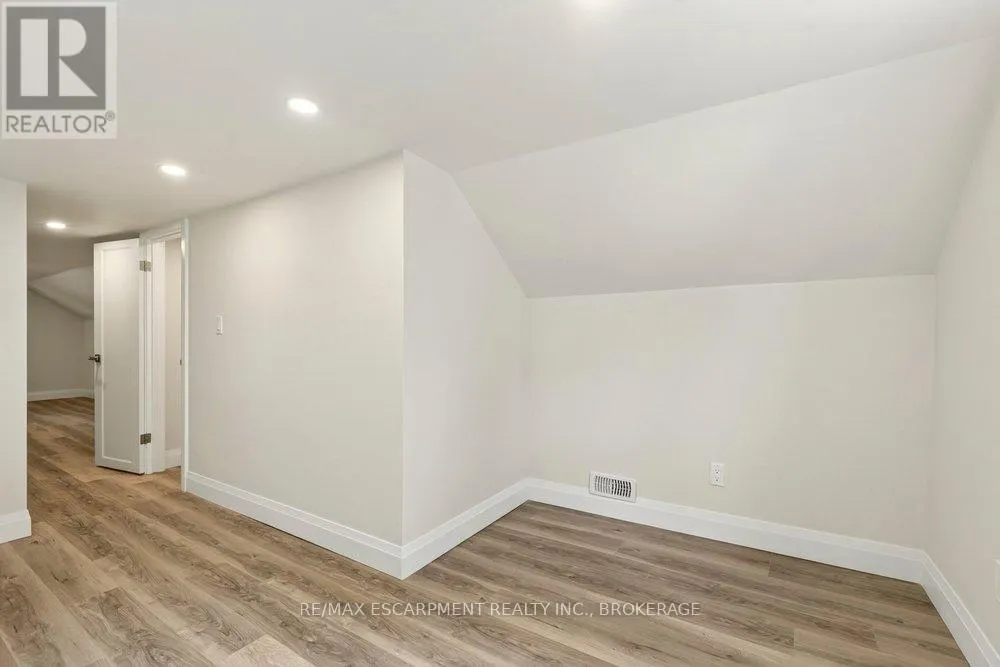 95 CHETWOOD STREET
