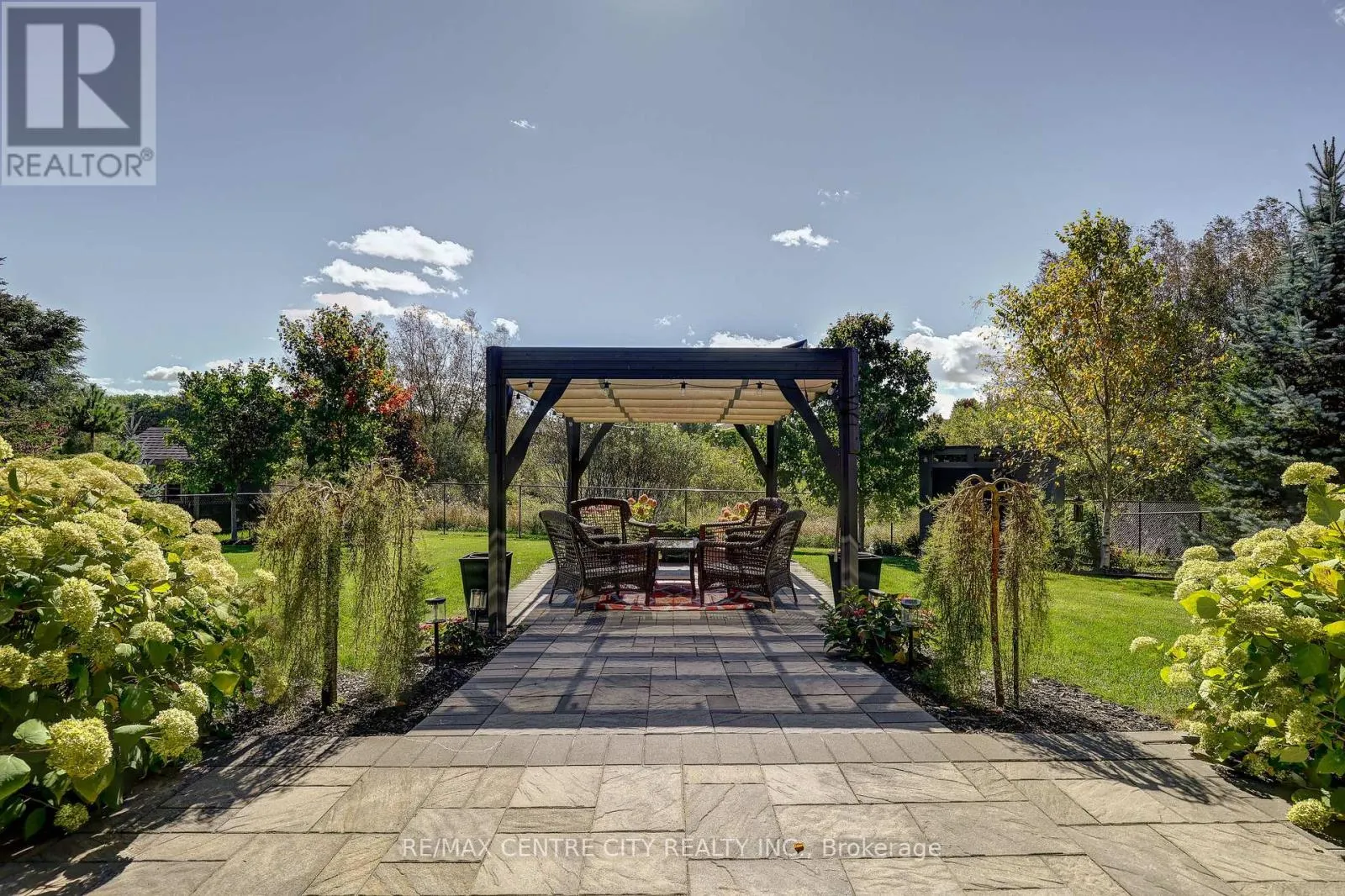 151 ROBIN RIDGE DRIVE