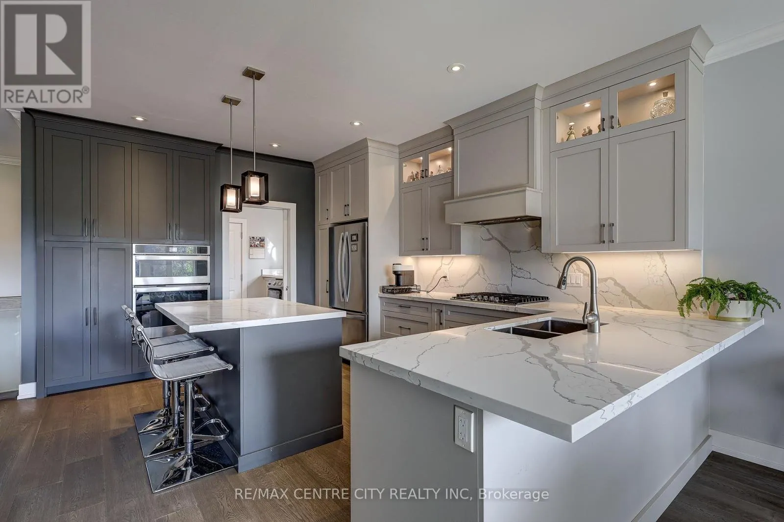 151 ROBIN RIDGE DRIVE