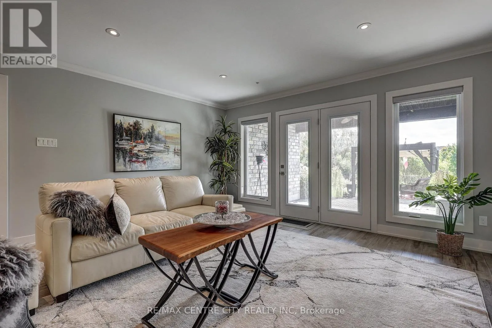 151 ROBIN RIDGE DRIVE