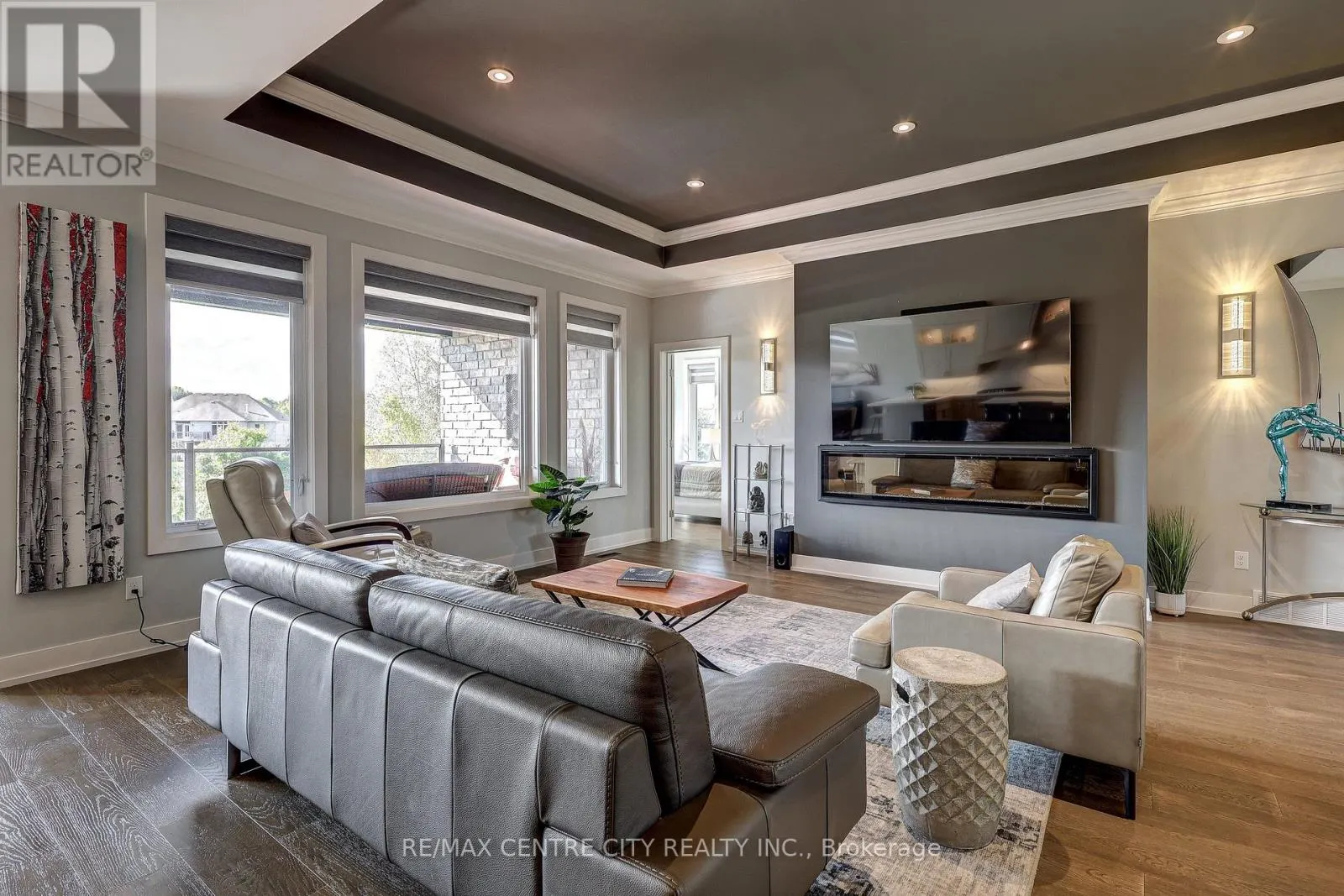 151 ROBIN RIDGE DRIVE