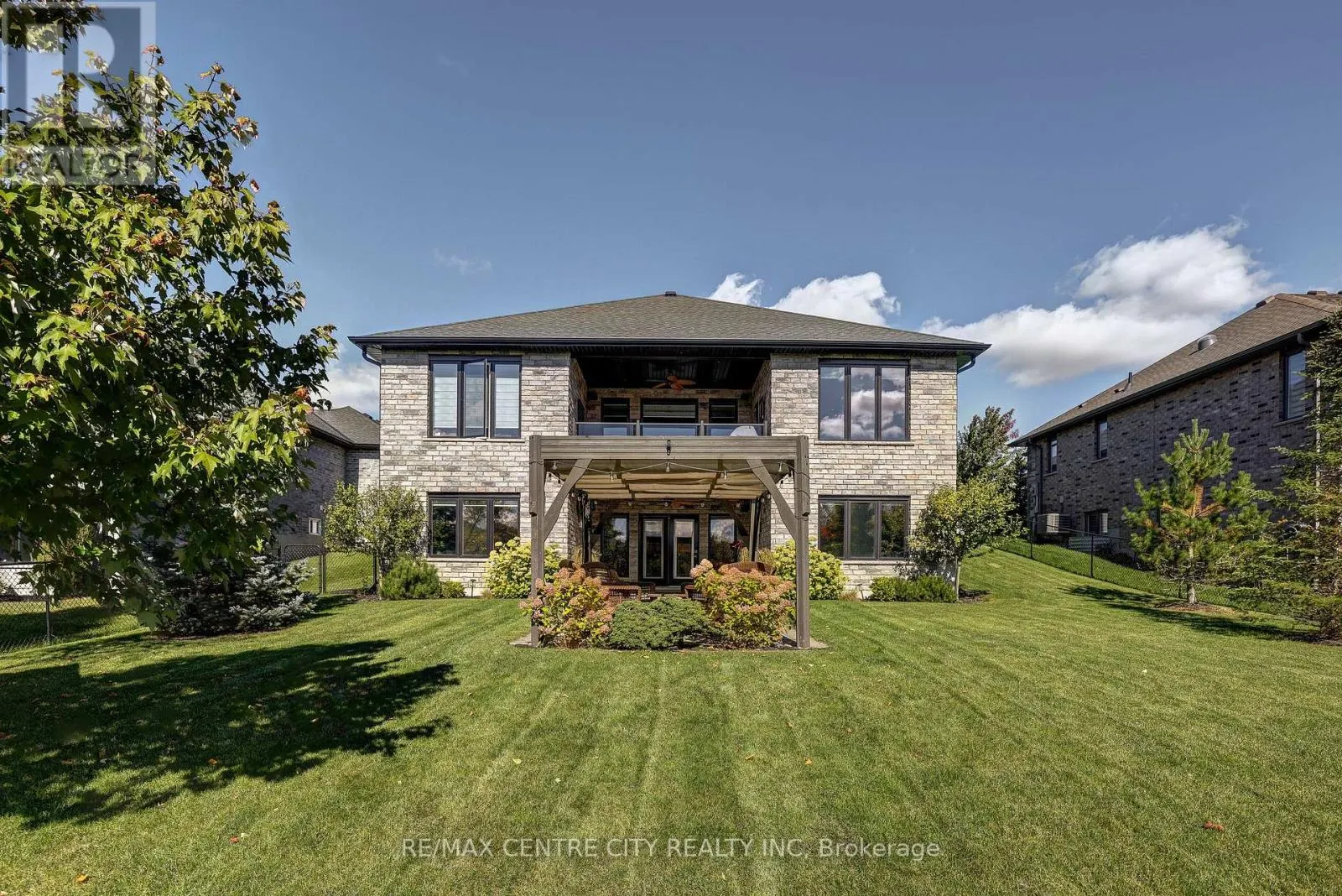 151 ROBIN RIDGE DRIVE