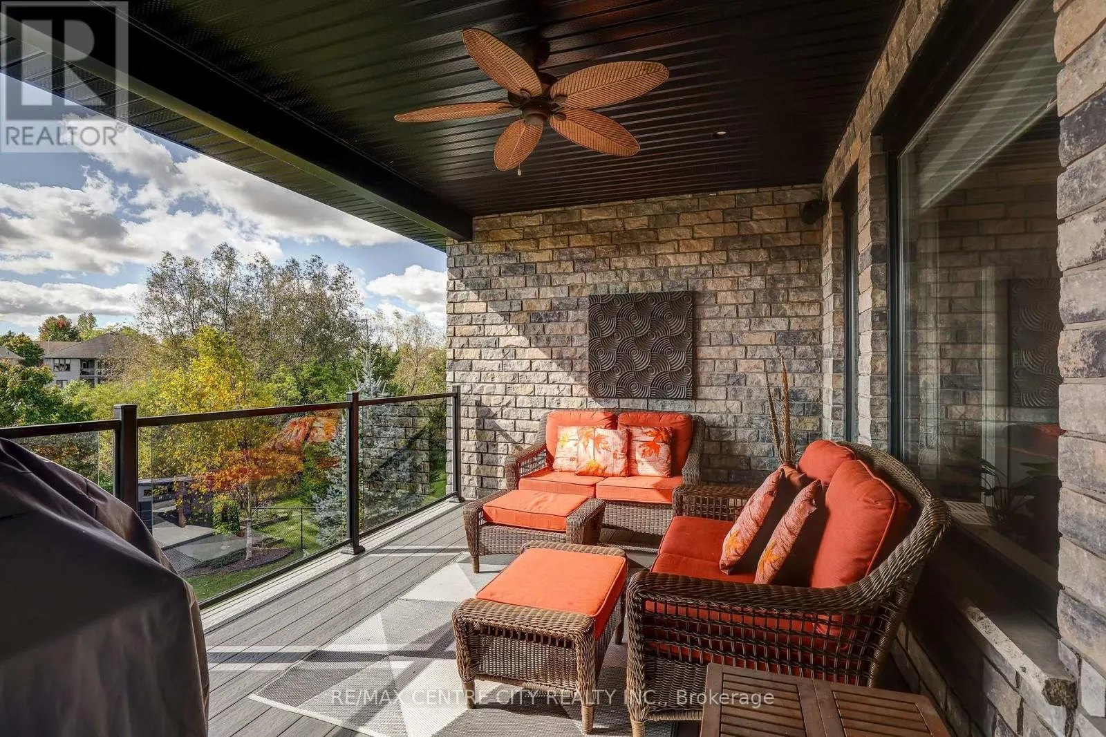 151 ROBIN RIDGE DRIVE