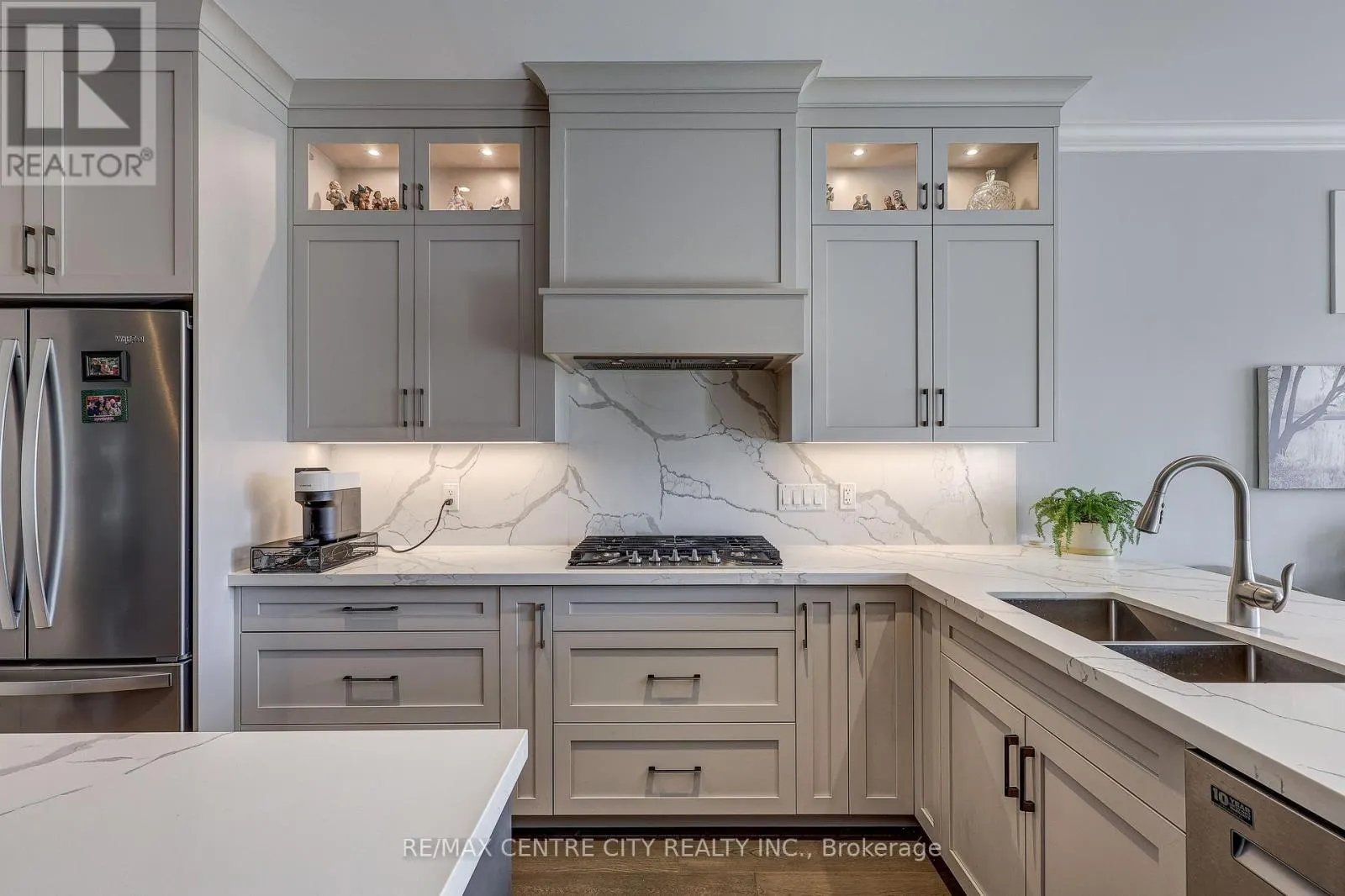 151 ROBIN RIDGE DRIVE